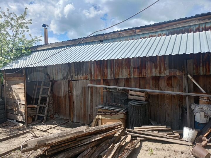 Дом 32 м² на участке 7 сот.