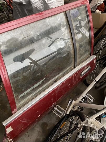 Дверь на Ford LTD Country Squire