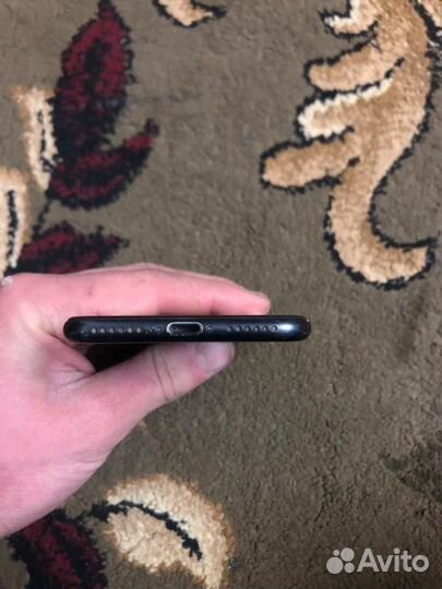 iPhone 7, 32 ГБ
