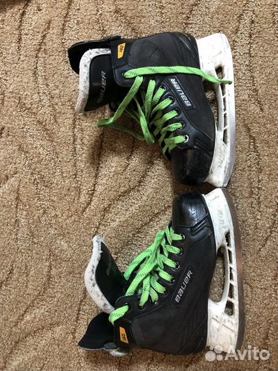 Хоккейные коньки bauer 140