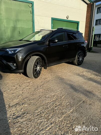 Toyota RAV4 2.0 CVT, 2014, 160 000 км