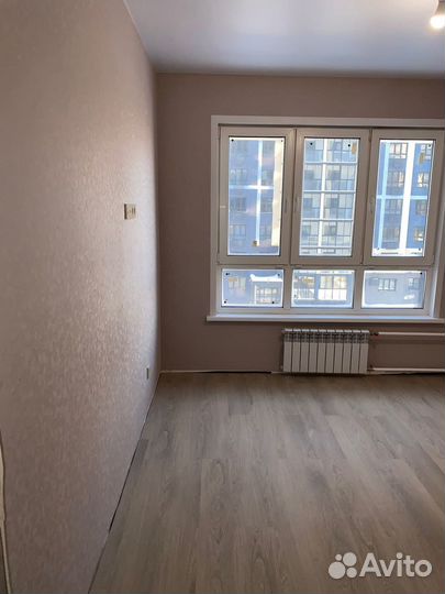 Поклейка обоев