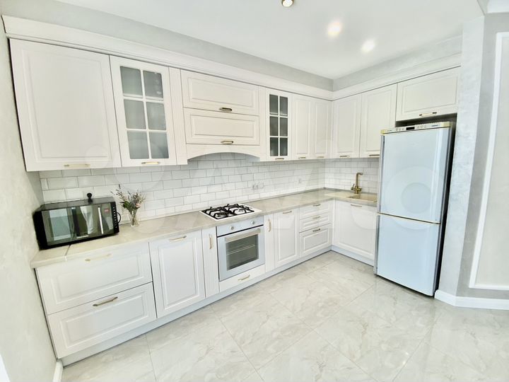 3-к. квартира, 75 м², 3/9 эт.