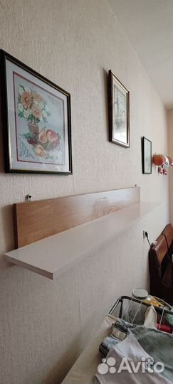 Полка настенная навесная