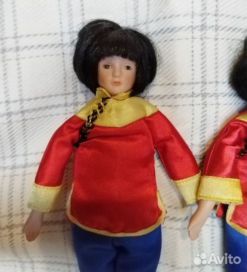 Винтажные коллекционные фарфоровые куклы Russ USA