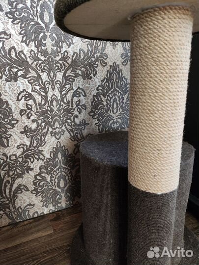 Домик для кошки с когтеточкой