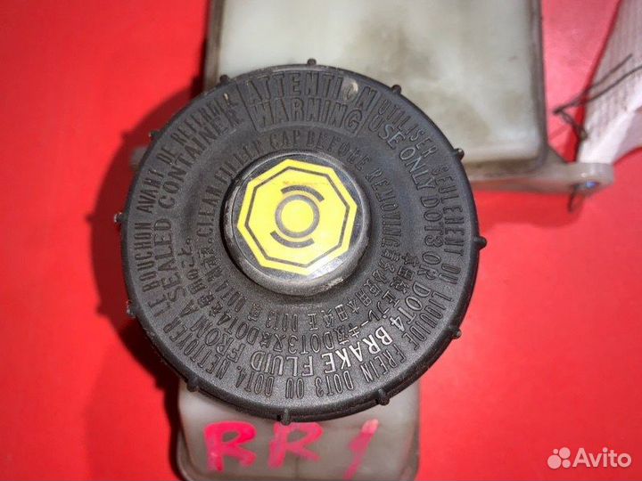 Бачок тормозной жидкости Honda Elysion RR1 K24A