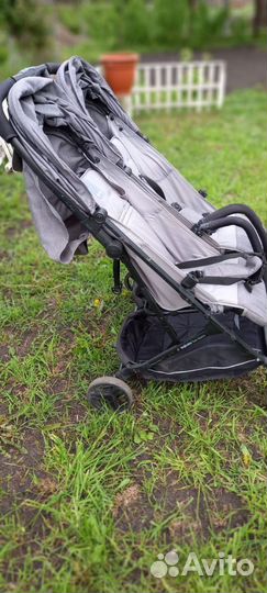 Коляска для двойни inglesina