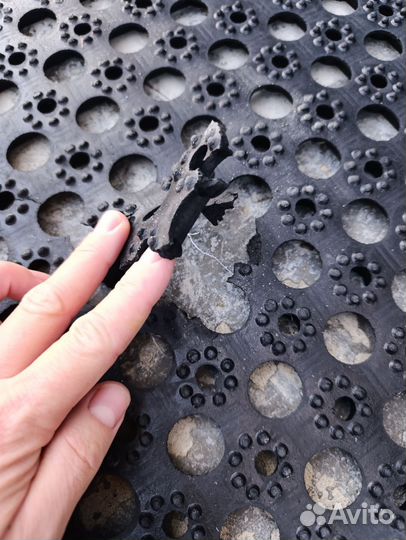 Коврики придверные новые с мал деффектами