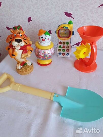 Игрушки для ванной и органайзер