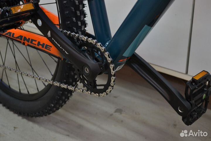 Велосипед GT Avalanche Elite