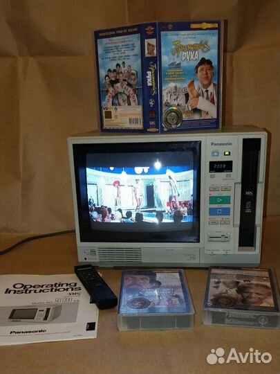 Капсула времени VHS - плеер Panasonic AG-510