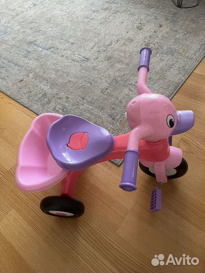 Велосипед трехколесный музыкальный