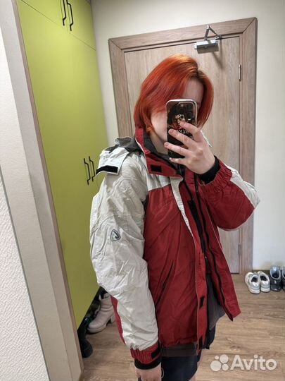 Куртка горнолыжная