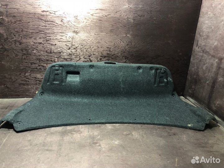 Обшивка крышки багажника Mazda Millenia