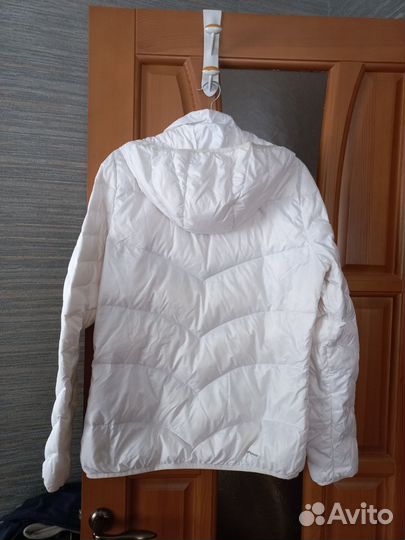 Тонкий пуховик женский 46-48 размер