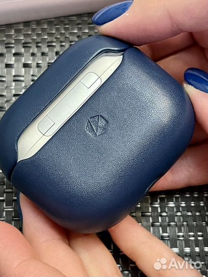 Чехол на AirPods кожаный k-doo