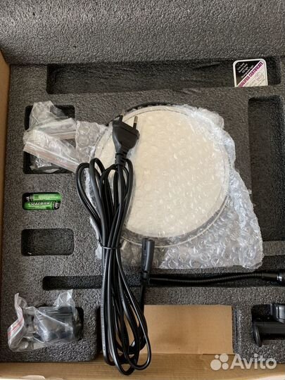 Кольцевая лампа со штативом