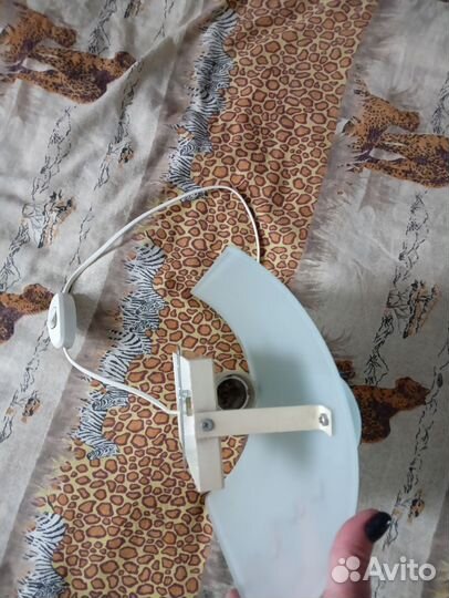 Светильник настенный