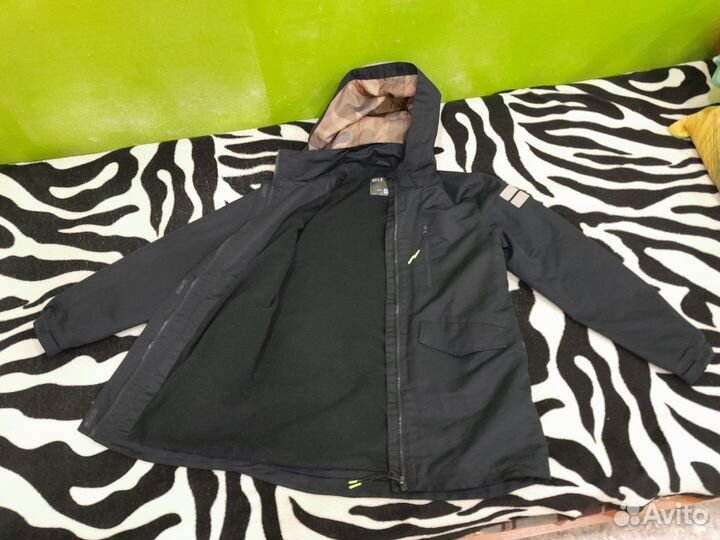 Ветровка новая для мальчика