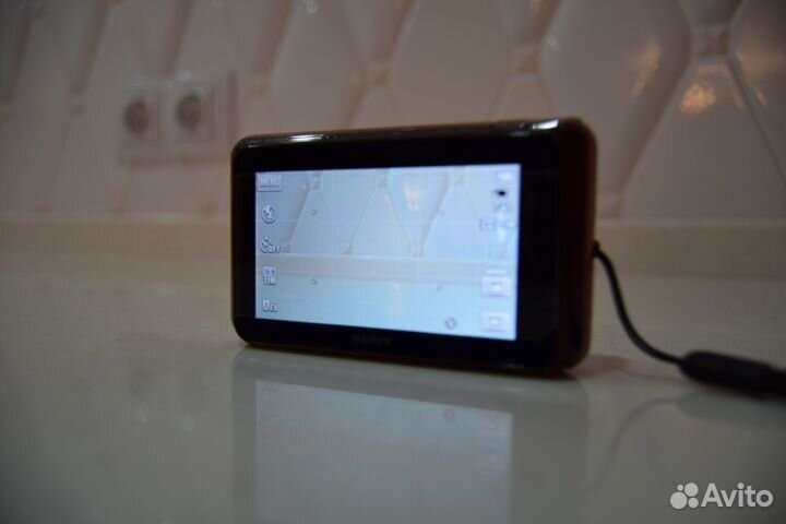 Sony Cyber-shot DSC-T99D