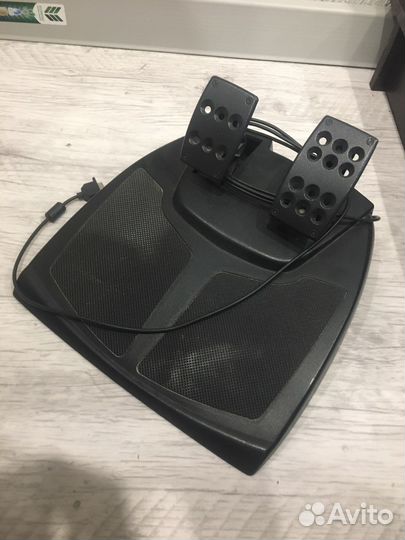 Руль и педали для компьютера