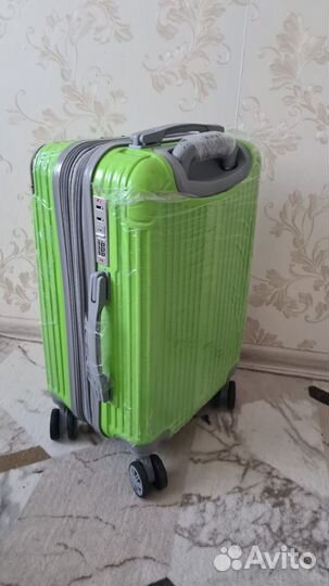 Чемодан ручная кладь