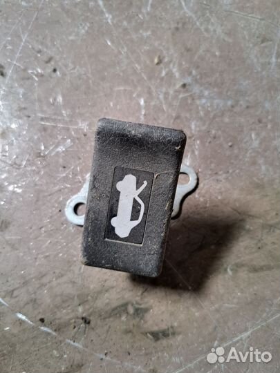 Ручка капота Honda Inspire