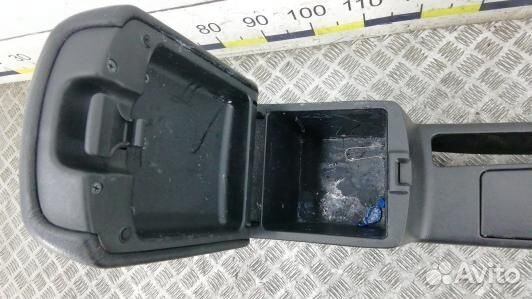 Подлокотник центральный nissan X-trail T31 (98T02I