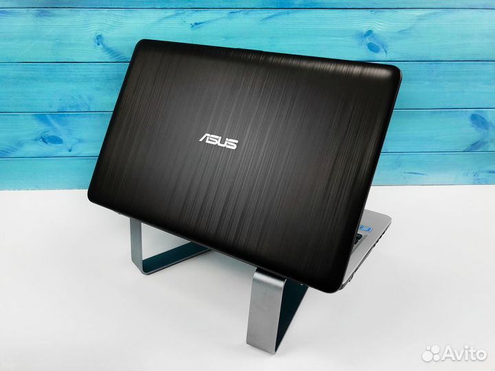 Ноутбук Asus Vivobook для работы с SSD диском