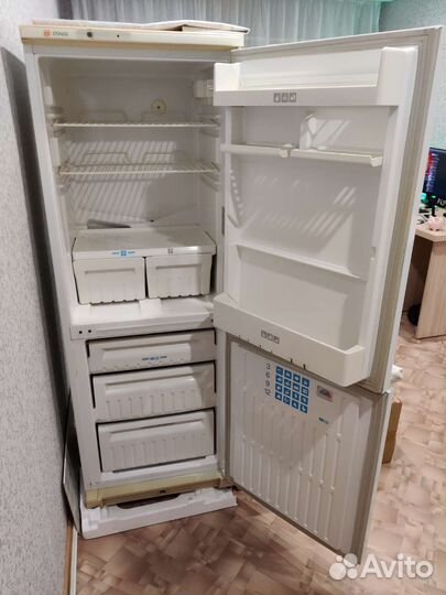 Холодильник Stinol 101 RF-S-275