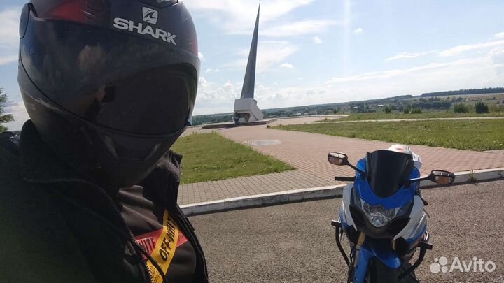 Клетка для мотоцикла