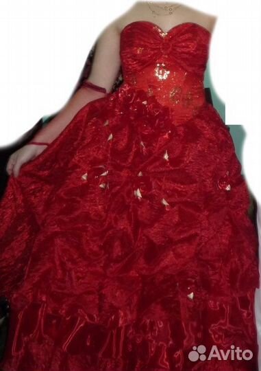 Бальное платье