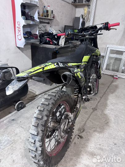 Мотоцикл кроссовый эндуро regulmoto ZR 250