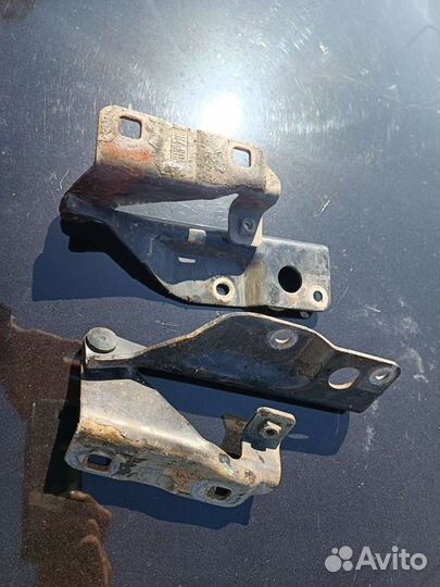 Петли капота Nissan almera n16