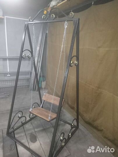 Детская качель уличная