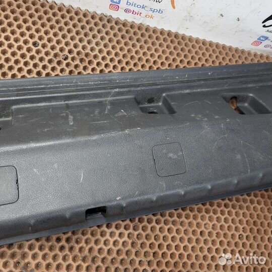 Накладка погрузочного борта BMW g30 f90