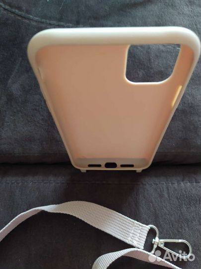 Чехлы на iPhone 12 pro