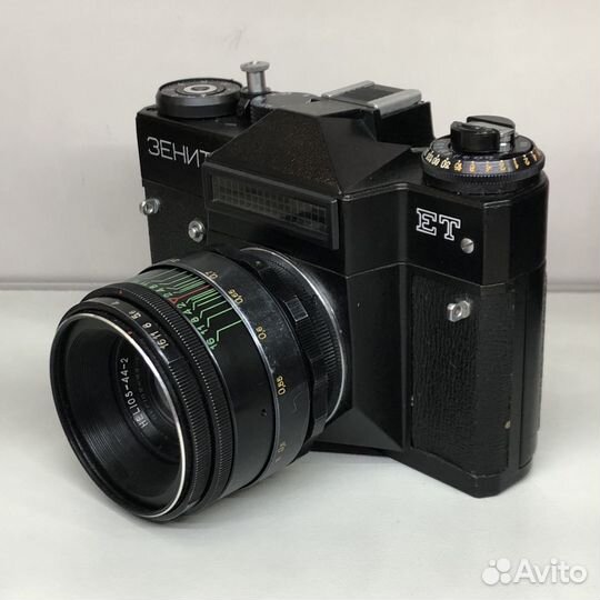 Фотоаппарат Зенит ET. Обьектив Helios 44-2