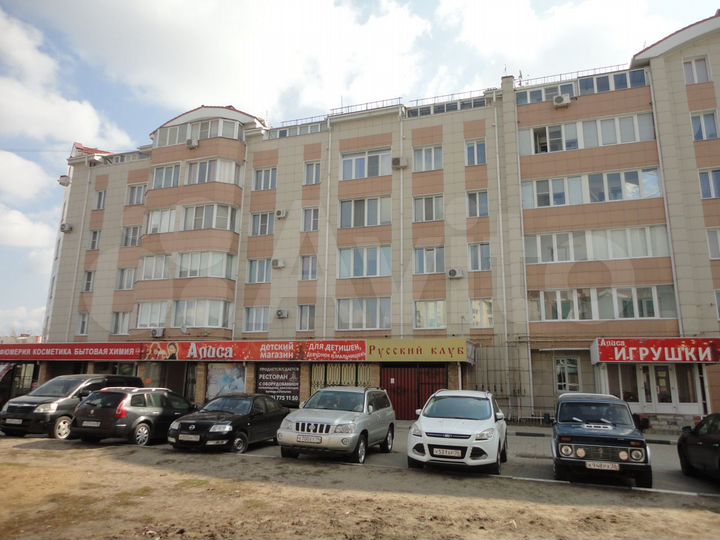 3-к. квартира, 82 м², 5/6 эт.