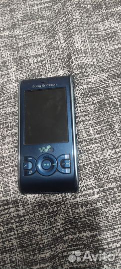 Sony Ericsson W595