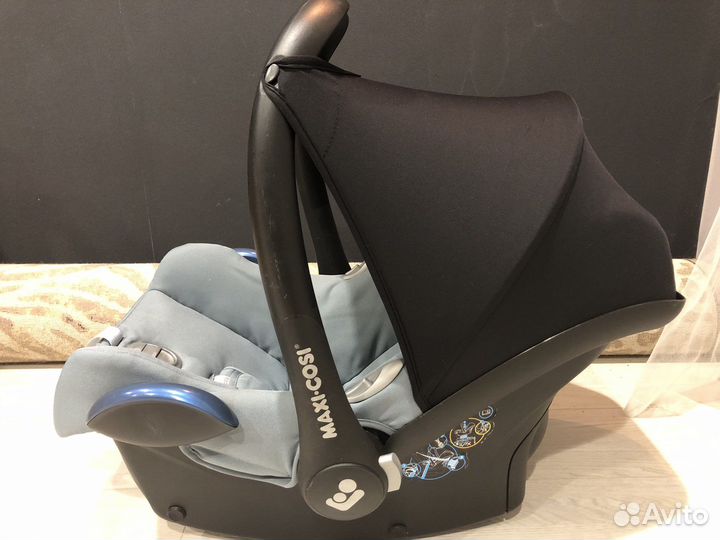 Автолюлька maxi cosi cabriofix