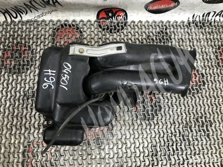 Резонатор воздушного фильтра Honda Prelude