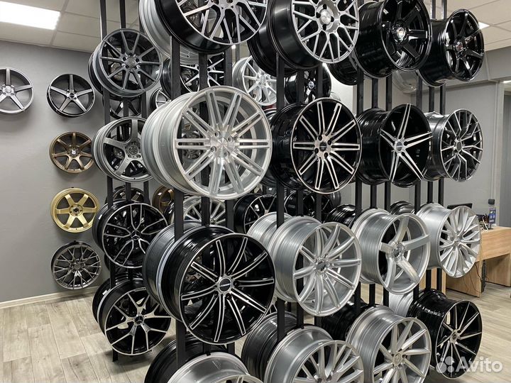 Красивые диски в наличии