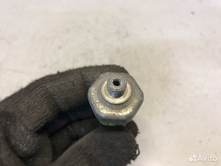 Датчик радиатора кондиционера Mitsubishi Eterna