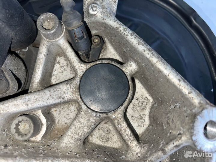 Ступица задняя правая Volkswagen Passat 6 CBB 2008