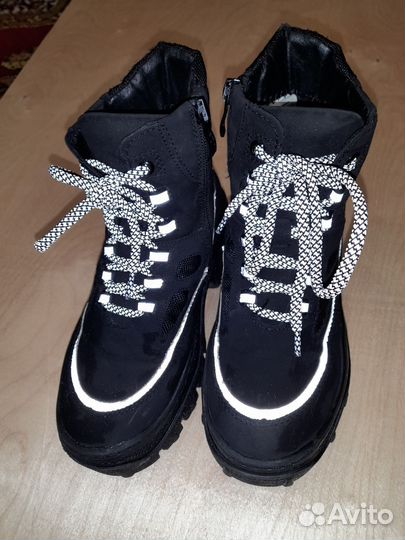 Ботинки детские для девочки, зимние 34 размера