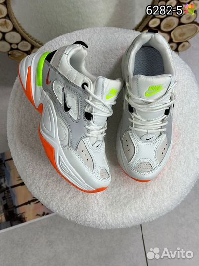 Кроссовки nike женские новые 41р