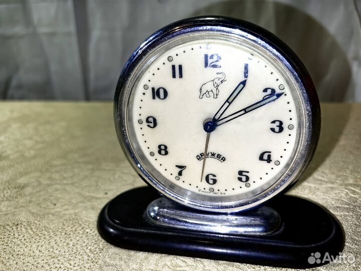 Часы будильник со слоном, 1950-е годы