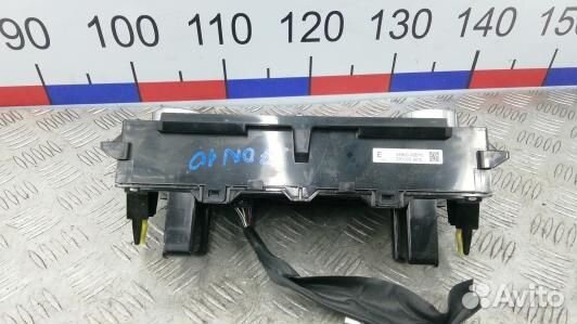 Блок управления печки и климат-контроля toyota cam